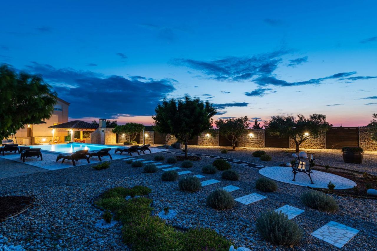 Villa Olive Garden Zadarvillas Pristeg Exterior foto