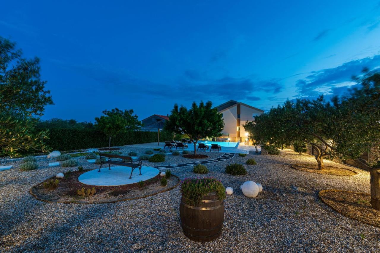 Villa Olive Garden Zadarvillas Pristeg Exterior foto